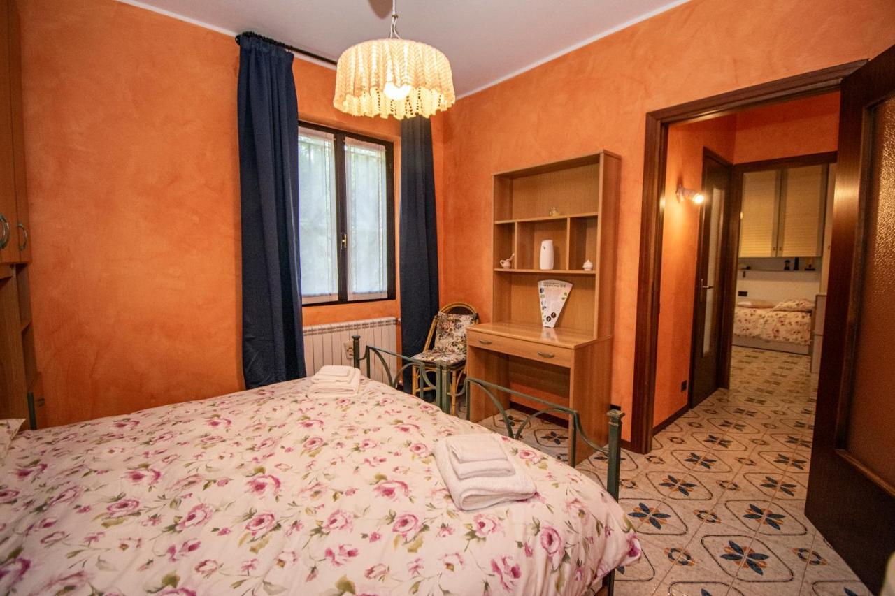 Family Gb - Dimora Fiorita Villa Armeno Exterior photo
